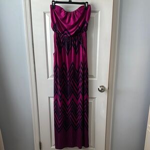 Elegant Pink and Black Chevron Maxi Dress
